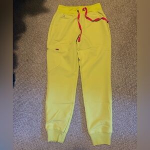 Figs high waisted scrub pants lime green/limemade